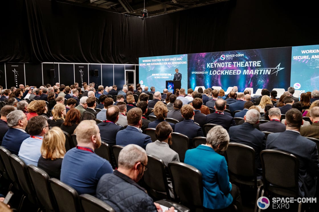 Space_Comm_Farn_Thurs_00189-1